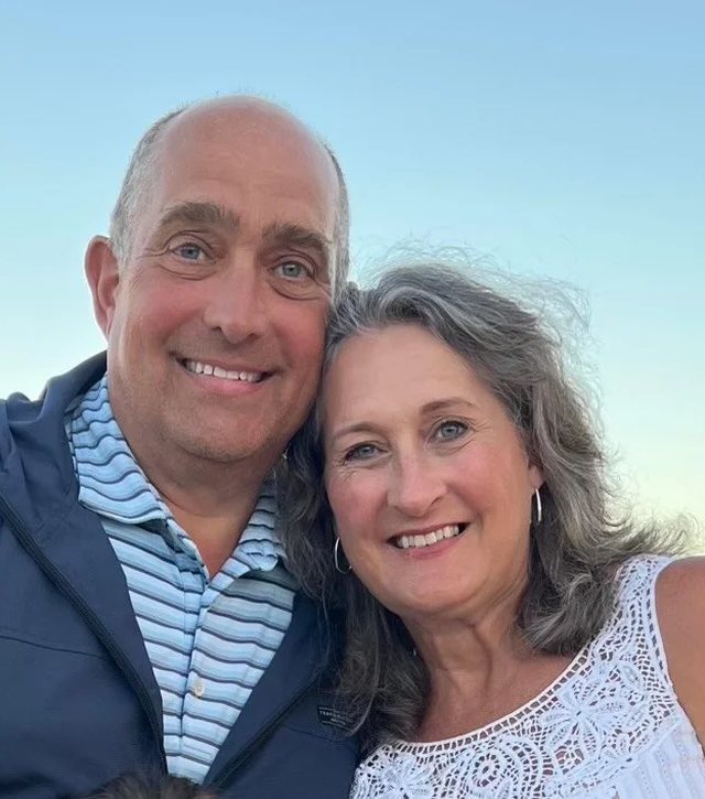 Arnie Abens with his wife Jennifer